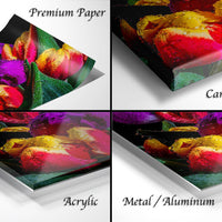The image is a collage of four images depicting different types of paper or wrapping materials, including premium paper, canvas wrap, acrylic, and metal/aluminum.